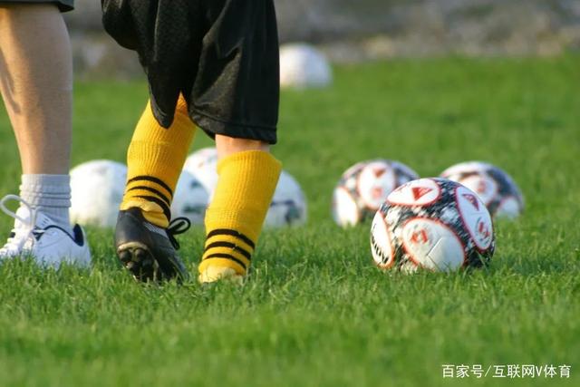 中国女排首战大胜伊拉克，吴梦洁复出令人振奋，仍存隐忧